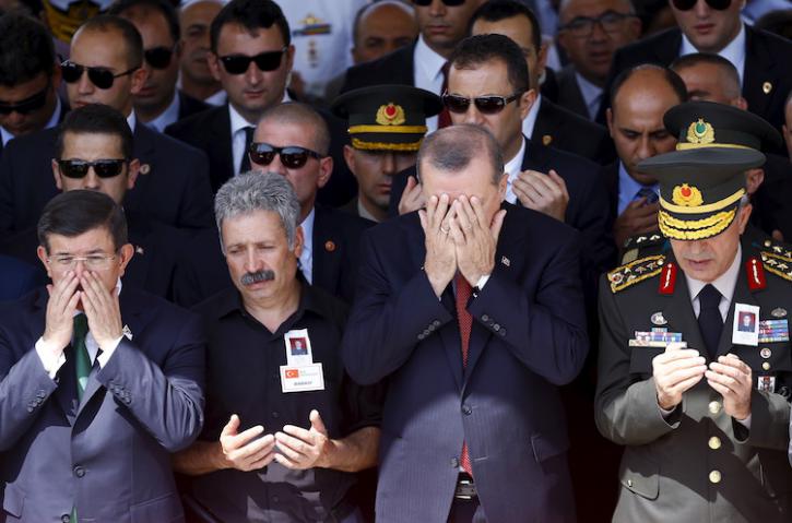 %D0%9F%D0%BE%D0%BF%D1%8B%D1%82%D0%BA%D0%B0%20%D0%B2%D0%BE%D0%B5%D0%BD%D0%BD%D0%BE%D0%B3%D0%BE%20%D0%BF%D0%B5%D1%80%D0%B5%D0%B2%D0%BE%D1%80%D0%BE%D1%82%D0%B0%20%D0%B2%20%D0%A2%D1%83%D1%80%D1%86%D0%B8%D0%B8